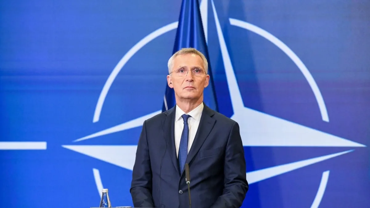 «Було б добре на певному етапі запросити Україну до повноцінного членства в НАТО» – Столтенберґ