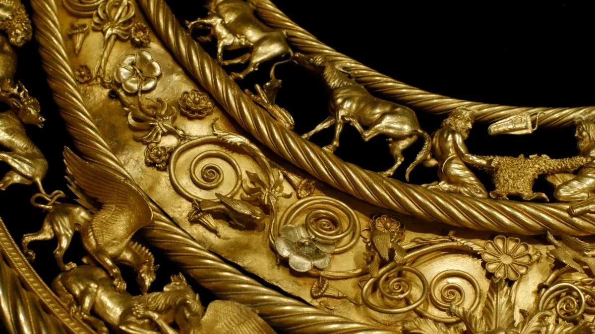 Естонія поверне Україні конфісковані експонати скіфського золота, вивезені з Криму