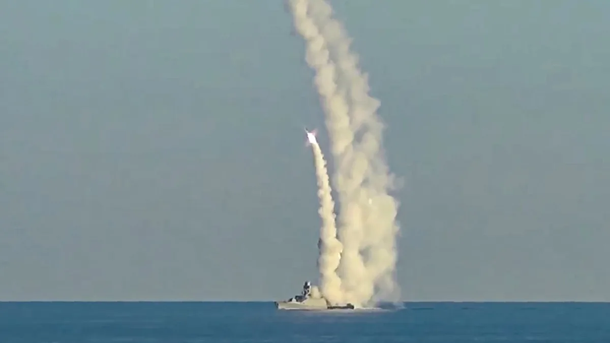ВМС України: РФ вивела половину своїх ракетоносіїв з Чорного моря