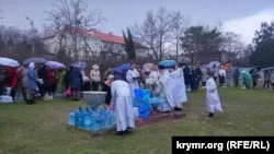 Водохреща у Севастополі: купання, урочисті служби та збори «на СВО» (фото)